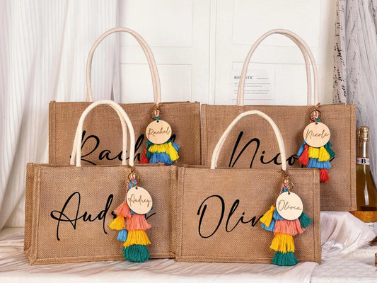 Personalized Bridesmaid Gift Bags, Custom Burlap Bag,Bridesmaid Tote Bags,Bridal Party Gift,Jute Bag,Bachelorette Party Favor,Beach Tote Bag